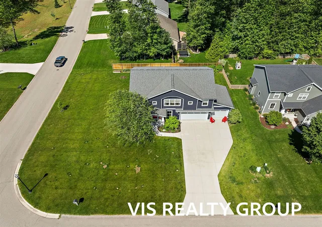 2nd image of 114 Windy Limb Ln, Holland, MI 49424 | MLS# 70535361