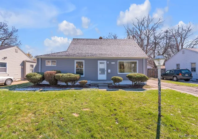 Homes for sale in Romulus, MI | 6243 Hunt St, Romulus, MI 48174 4003 | MLS# 60982877