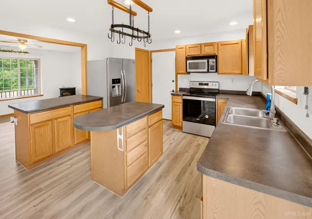 4th image of 1675 Ellsworth Dr, Ishpeming, MI 49849 | MLS# 50219609