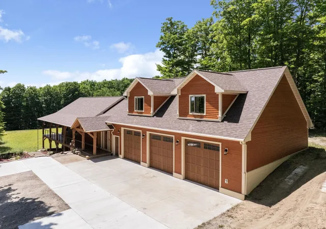 Homes for sale in Copemish, MI | 16624 Viaduct Rd, Copemish, MI 49625 | MLS# 80070726