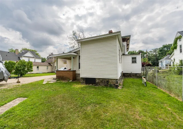 Homes for sale in Decatur, MI | (undisclosed), Decatur, MI 49045 | Houzeo