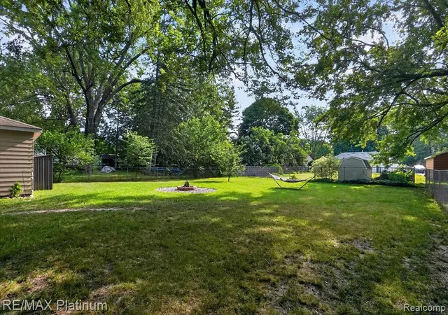 16th image of 1902 Adelpha Ave, Holt, MI 48842 | MLS# 61020721