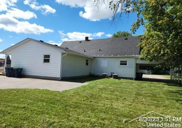 Photo 3 of Multi family home for sale at 2090  2092 Anderson Rd, Saginaw, MI 48603 | MLS# 50187261 | Listing updated on 2026-04-05