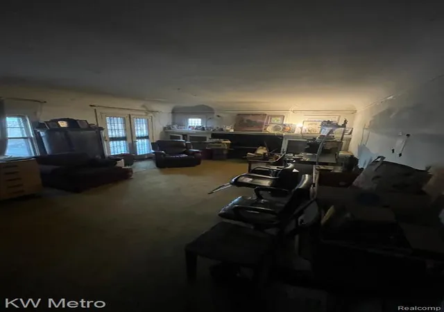 4th image of 3216 Webb St, Detroit, MI 48206 1452 | MLS# 60378056