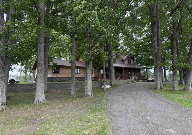 Homes for sale in Rose City, MI | 670 E Rose City Rd, Rose City, MI 48654 | MLS# 50211954
