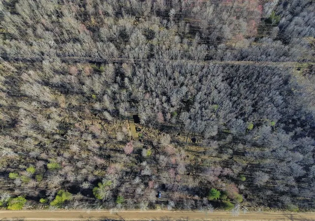4th image of 10830 W 3 Mile Rd, Branch, MI 49402 | MLS# 70512354