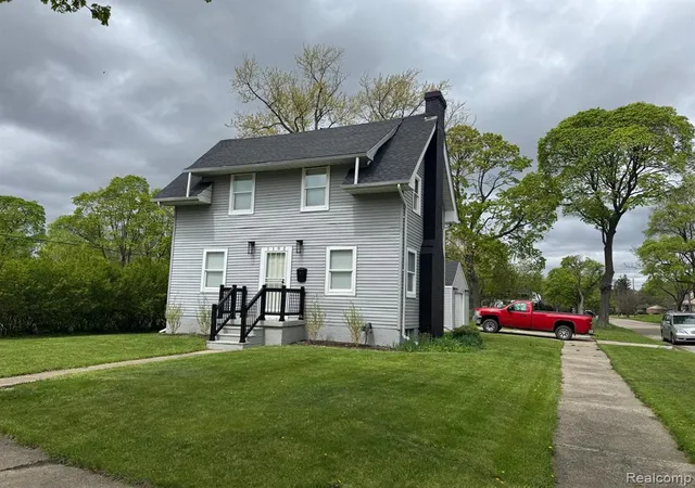 Homes for sale in Flint, MI | 1102 W Dayton St, Flint, MI 48504 | MLS# 60988567