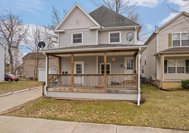 3rd image of 107 W Wilkins St, Jackson, MI 49203 | MLS# 50202271