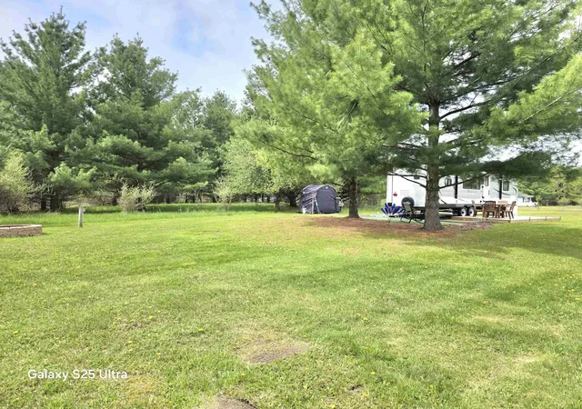Homes for sale in Gladwin, MI | 5492 Lexington Dr, Gladwin, MI 48624 | MLS# 50207889