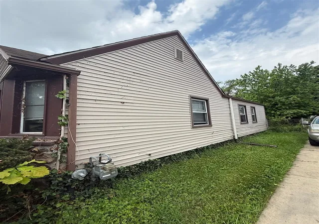 Homes for sale in Ecorse, MI | 3756 19Th St, Ecorse, MI 48229 | MLS# 70502399