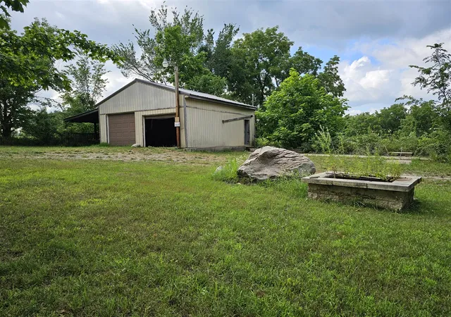 Photo 3 of Sale Pending at 8475 Ross Rd, Muir, MI 48860 | MLS# 70526248 | Listing updated on 2026-09-10