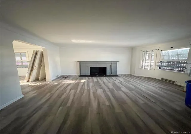 4th image of 3945 Devonshire Rd, Detroit, MI 48224 | MLS# 60959409