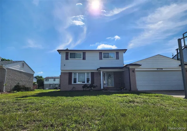 4th image of 27336 Pierce St, Southfield, MI 48076 | MLS# 61004408