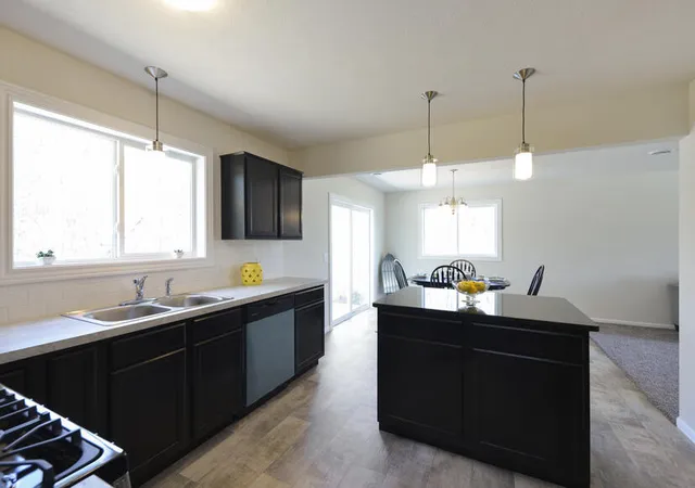 5th image of 20935 Dewey Rd, Howard City, MI 49329 | MLS# 70553626