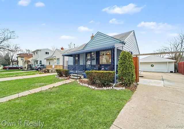 2nd image of 1647 Stewart Ave, Lincoln Park, MI 48146 | MLS# 60979490