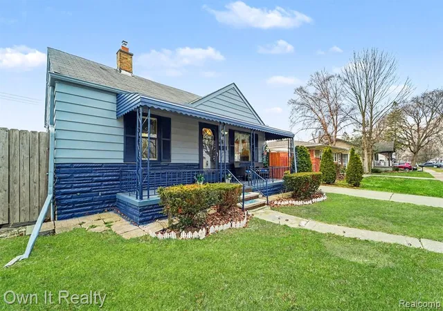 3rd image of 1647 Stewart Ave, Lincoln Park, MI 48146 | MLS# 60979490