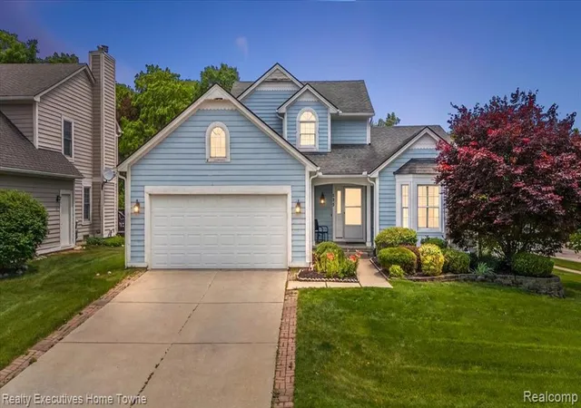Homes for sale in Auburn Hills, MI | 899 Hathaway Dr Dr, Auburn Hills, MI 48326 | MLS# 61002337