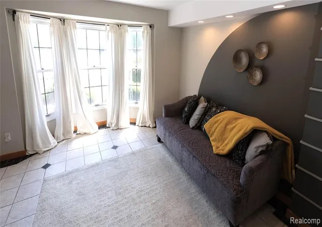 Photo 3 of Single family home for sale at 649 Bedford Dr, Westland, MI 48185 | MLS# 61017059 | Listing updated on 2026-09-09