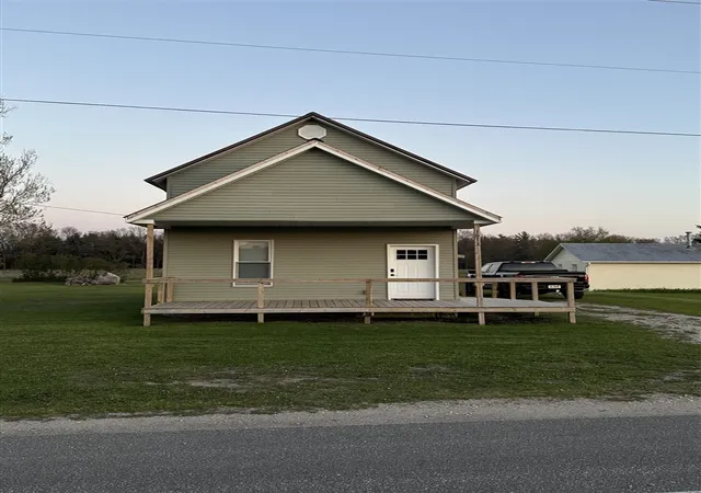 Homes for sale in Manistee, MI | 1673 E Parkdale Ave, Manistee, MI 49660 | MLS# 70521234