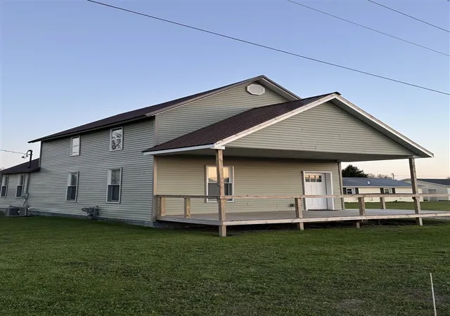 Homes for sale in Manistee, MI | 1673 E Parkdale Ave, Manistee, MI 49660 | MLS# 70521234