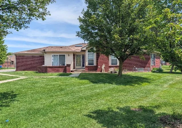 Homes for sale in Chesterfield, MI | 30592 Lynn Ct Ct, Chesterfield, MI 48051 | MLS# 50214702