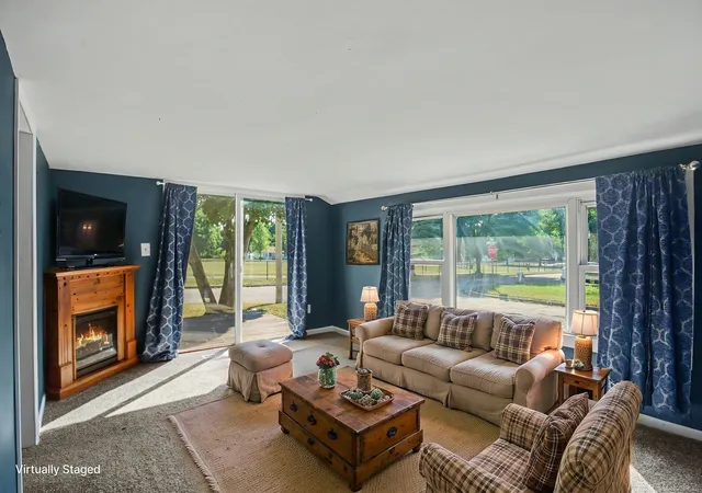 2nd image of 303 Parkway St, Lapeer, MI 48446 | MLS# 50217501