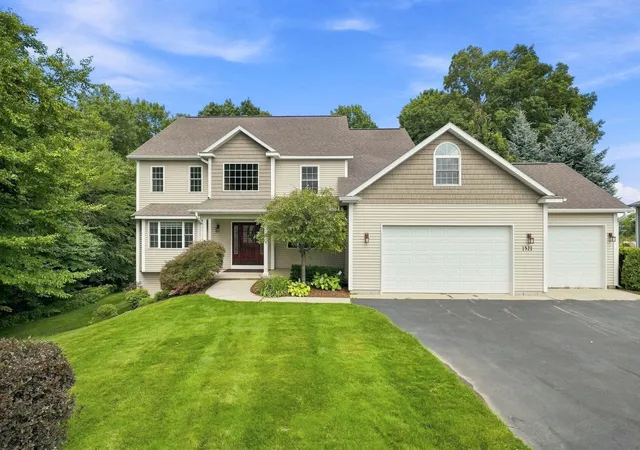 Photo 1 of Single family home for sale at 1521 Bee Ct #Lot: 147, Traverse City, MI 49696 | MLS# 80072651 | Listing updated on 2026-08-24
