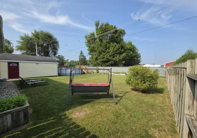Photo 3 of Single family home for sale at 805 S Occidental Hwy, Tecumseh, MI 49286 | MLS# 70547078 | Listing updated on 2026-08-06