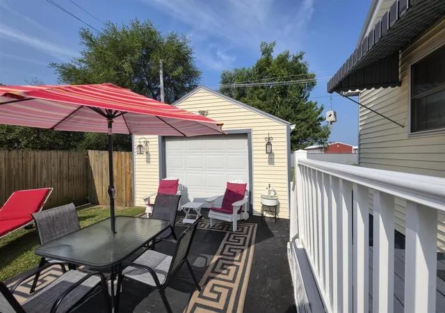 Photo 5 of Single family home for sale at 805 S Occidental Hwy, Tecumseh, MI 49286 | MLS# 70547078 | Listing updated on 2026-08-06