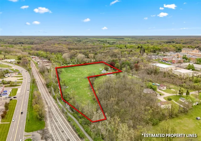 Homes for sale in Hillsdale, MI | 104 Mcclellan St, Hillsdale, MI 49242 | MLS# 70521580