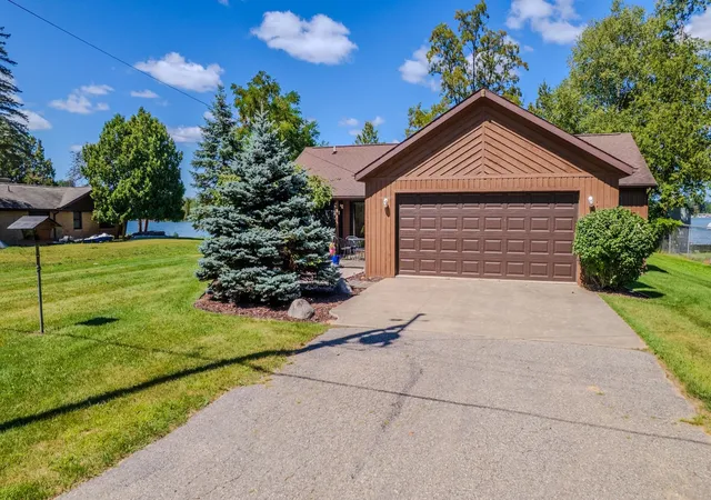 3rd image of 2946 W Lakeside Dr, West Branch, MI 48661 | MLS# 50186574