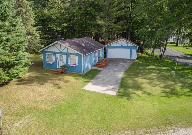 Homes for sale in Saint Helen, MI | 1595 Lolich Rd, Saint Helen, MI 48656 | MLS# 50212115