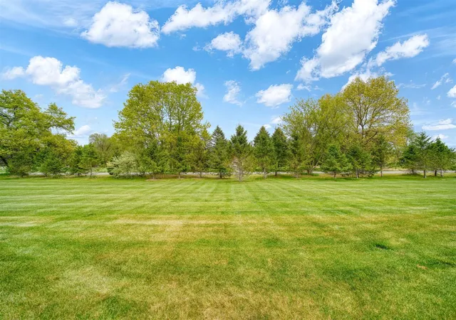 Photo 43 of Sale Pending at 4015 Eastbridge Cir, Stockbridge, MI 49285 | MLS# 70532791 | Listing updated on 2026-07-28