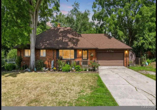 1st image of 2766 W Huron St, Waterford, MI 48328 3628 | MLS# 61024260