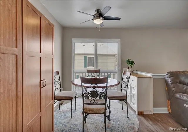 Homes for sale in Lake Orion, MI | 2627 Thornbrier Ct #3D, Lake Orion, MI 48430 1744 | MLS# 60966613
