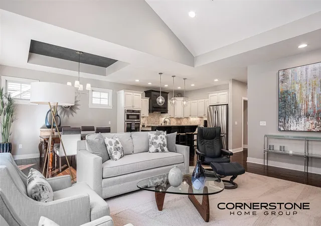 Listing Photo 5 - Condo for sale in building located at 4177 E Gables Ct, Grand Rapids, MI 49306