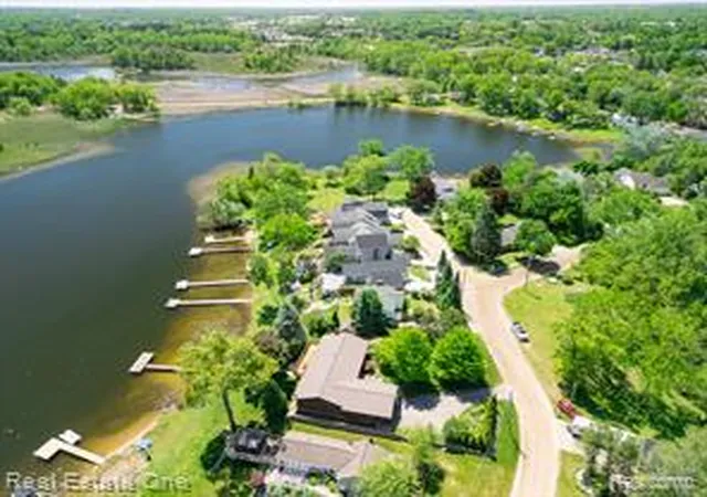 Homes for sale in Clarkston, MI | 4833 Harding Ave, Clarkston, MI 48346 | MLS# 61009733
