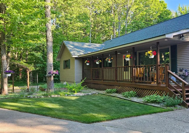 Photo 2 of Single family home for sale at 3265 M 72, Kalkaska, MI 49646 | MLS# 70552045 | Listing updated on 2026-08-18
