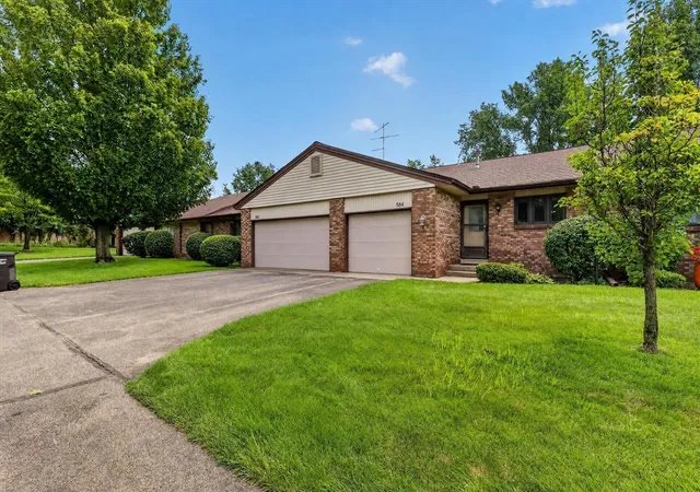 2nd image of 584 Gardenview Dr, Byron Center, MI 49315 | MLS# 70551751