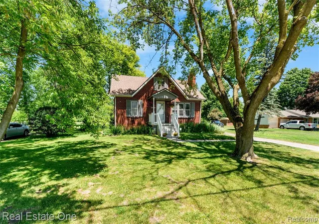 Homes for sale in Belleville, MI | 50000 Willis Rd, Belleville, MI 48111 | MLS# 61004322