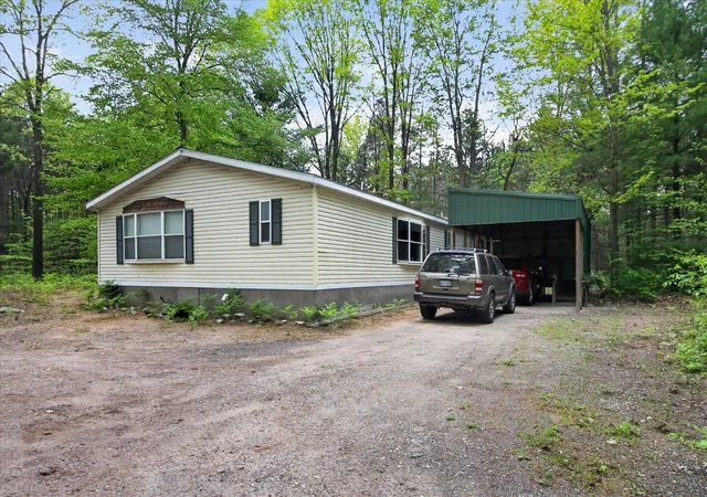 Homes for sale in Scottville, MI | 3987 Us-31, Scottville, MI 49454 | MLS# 70517581