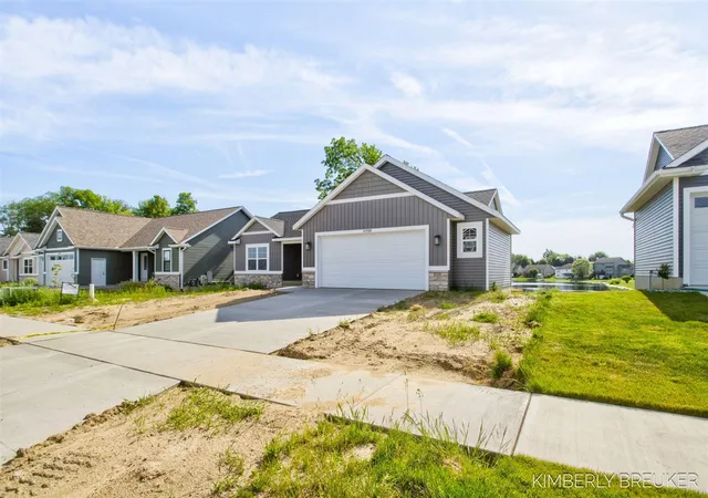 Homes for sale in Allendale, MI | 11760 Everett Ave, Allendale, MI 49401 | MLS# 70534716