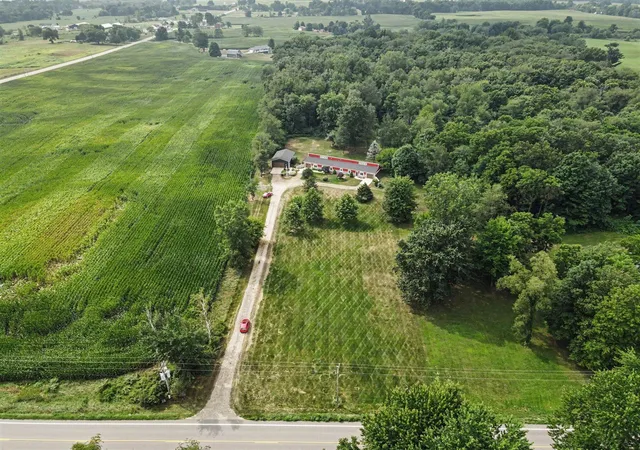 2nd image of 378 124th Ave, Shelbyville, MI 49344 | MLS# 70550951