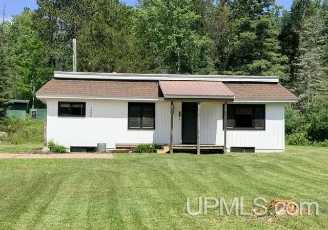 Homes for sale in Ishpeming, MI | 1000 County Road Ch Road, Ishpeming, MI 49849 | MLS# 50213147