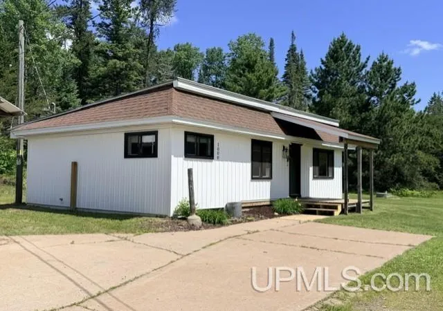 Homes for sale in Ishpeming, MI | 1000 County Road Ch Road, Ishpeming, MI 49849 | MLS# 50213147