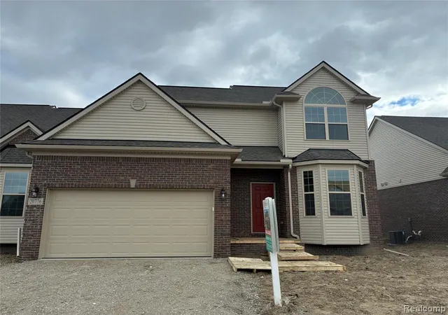 Homes for sale in Macomb, MI | 20803 Burn Dr, Macomb, MI 48044 | MLS# 60977246