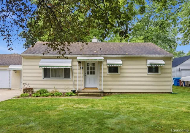 1st image of 503 Bush St, Linden, MI 48451 | MLS# 61018907