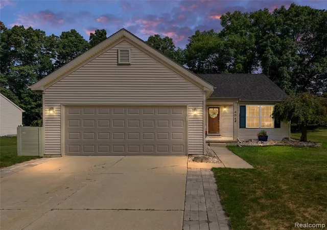 1st image of 404 Lydia Ln, Linden, MI 48451 8834 | MLS# 61023511