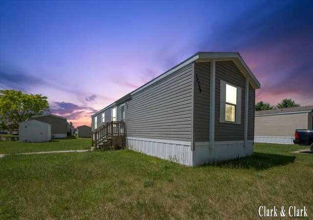 Homes for sale in Wayland, MI | 12739 Meadow Dr, Wayland, MI 49348 | MLS# 70539544