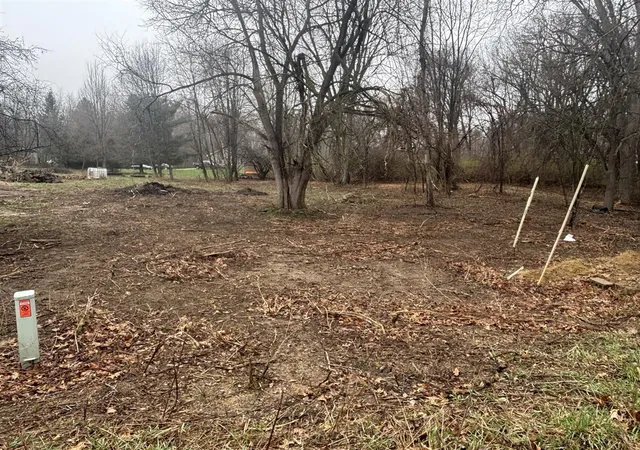 Photo 1 of Land for sale at V/l Mirror Dr, Jerome, MI 49249 | MLS# 70524407 | Listing updated on 2026-08-18